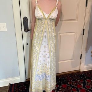 Beautiful rare Elie Tahari yellow blue and white embroidered maxi dress size S